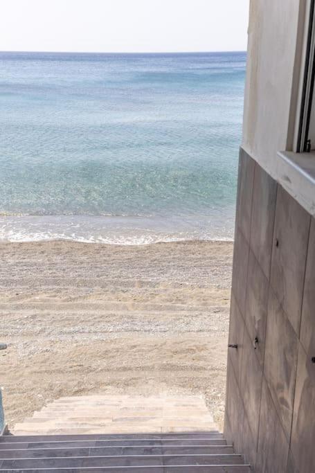 Ioannis Rooms Δωμάτια Με Θεα Στη Θαλασσα Paránimfi Kültér fotó