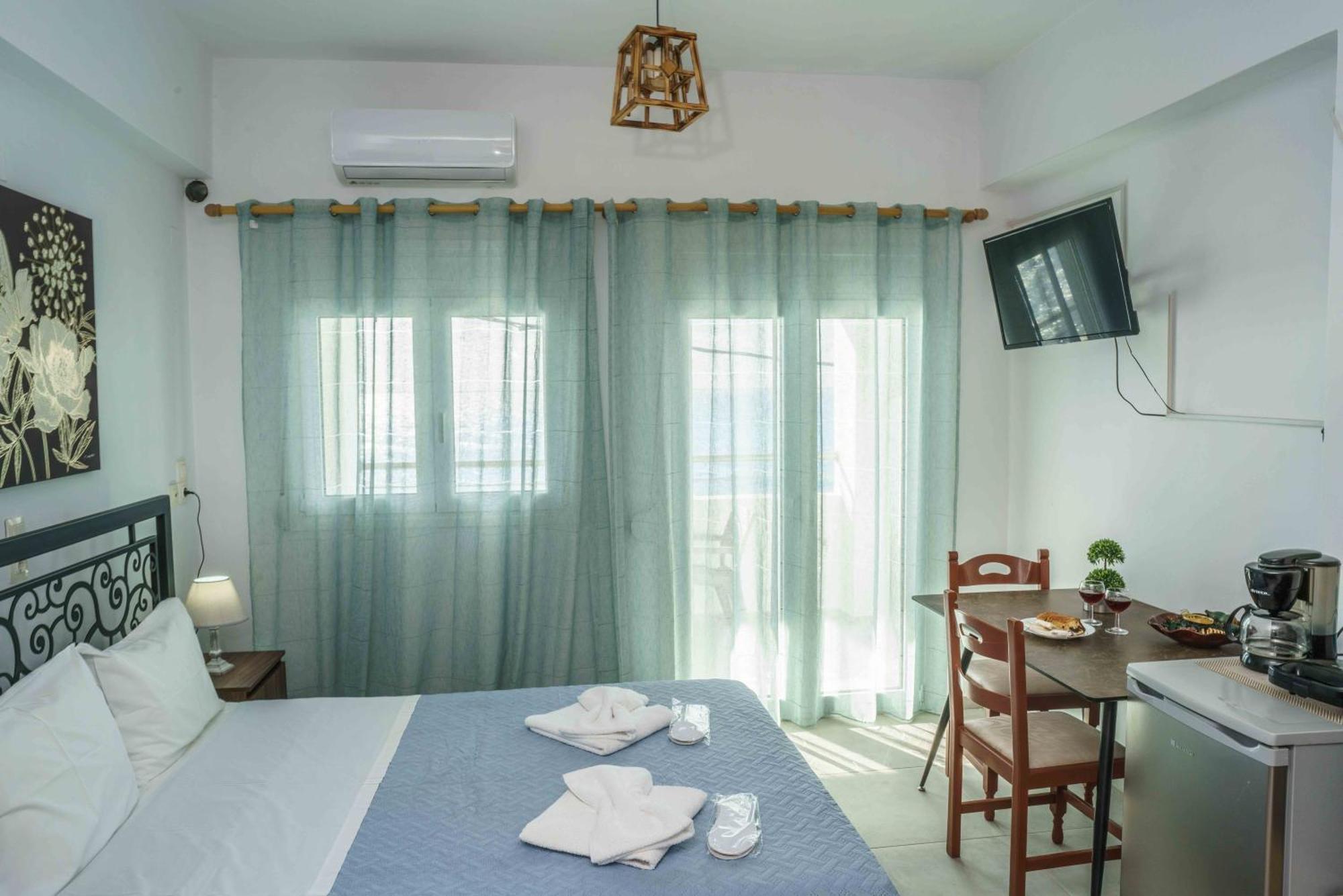 Ioannis Rooms Δωμάτια Με Θεα Στη Θαλασσα Paránimfi Kültér fotó